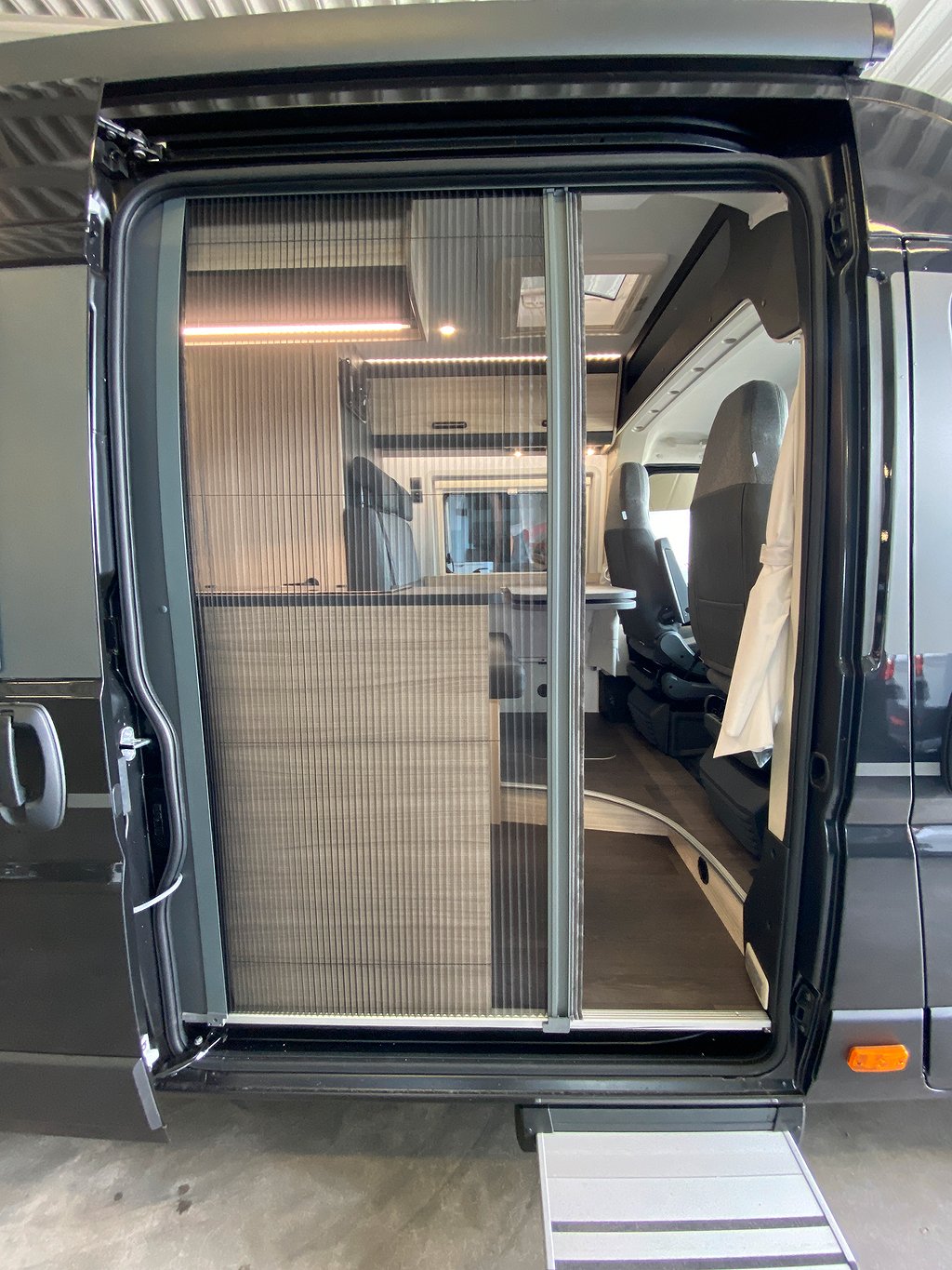 Sun Living V 65 SL / NYA 2025 / Aut / Markis - Sun Living