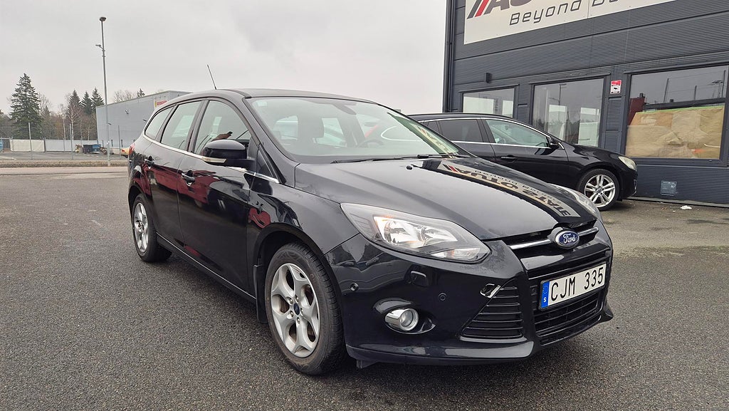 Ford Focus Kombi 1.0 EcoBoost Titanium EU5 Ny-bes 125hk