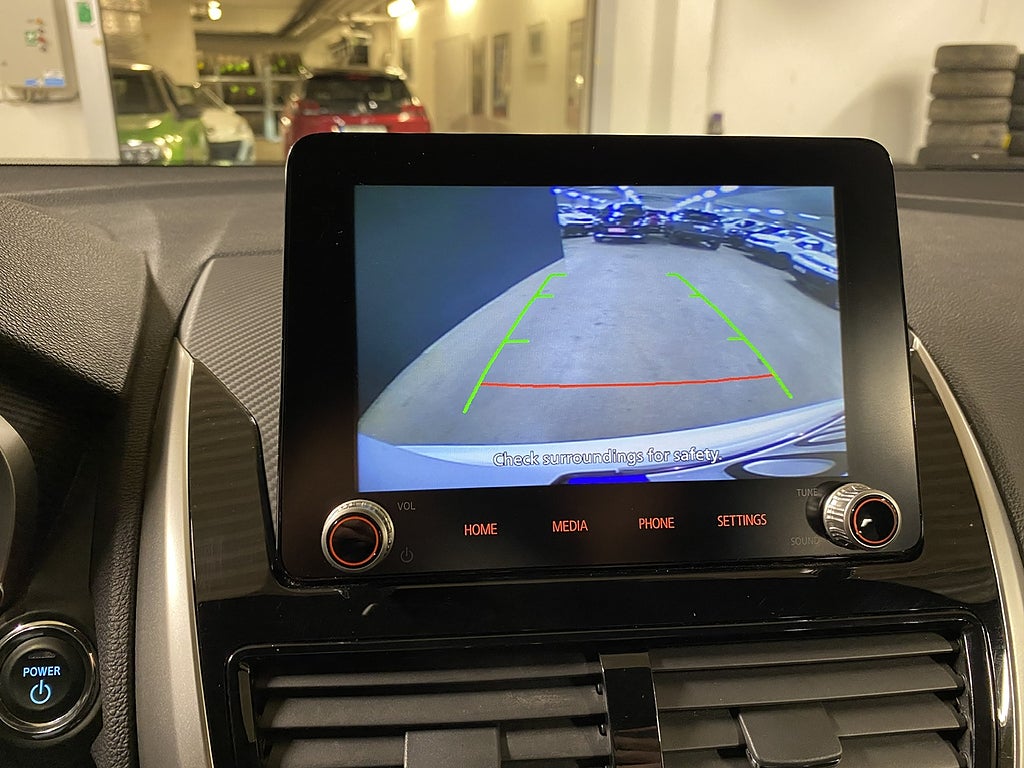 Bild på Mitsubishi Eclipse Cross Fleet 2.4 PHEV 188hk Aut AWD - B-KAMERA, CARPLAY