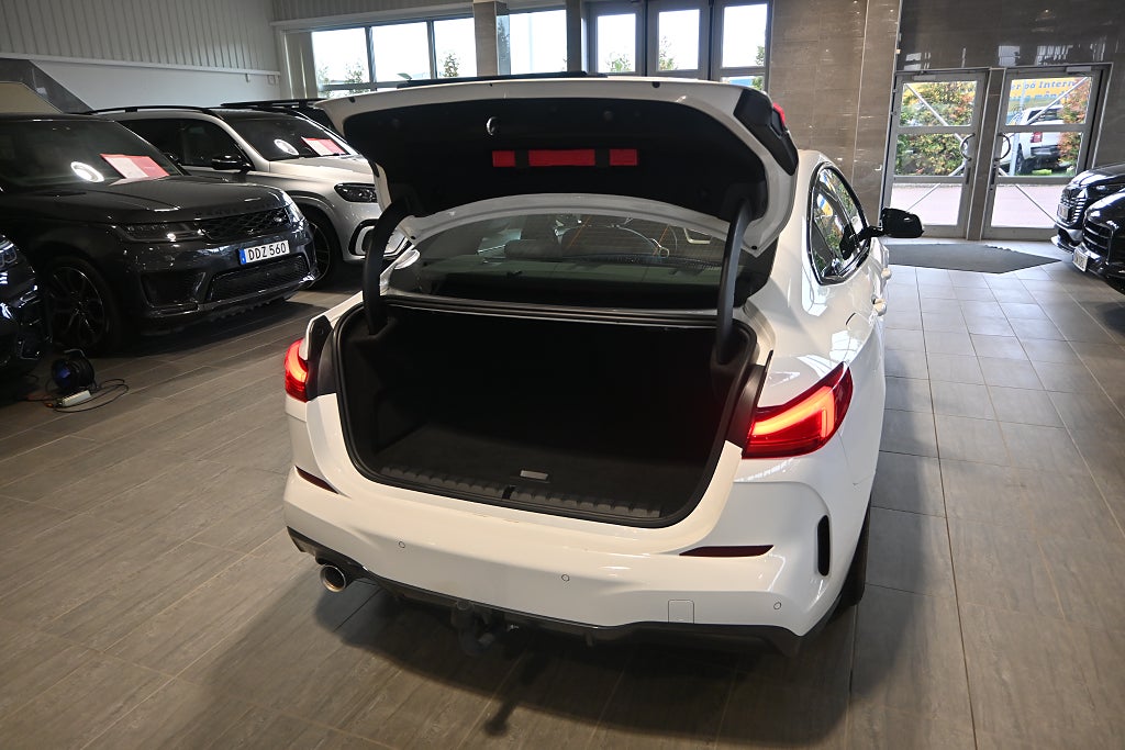BMW 218i 2021 - miniatyr 15