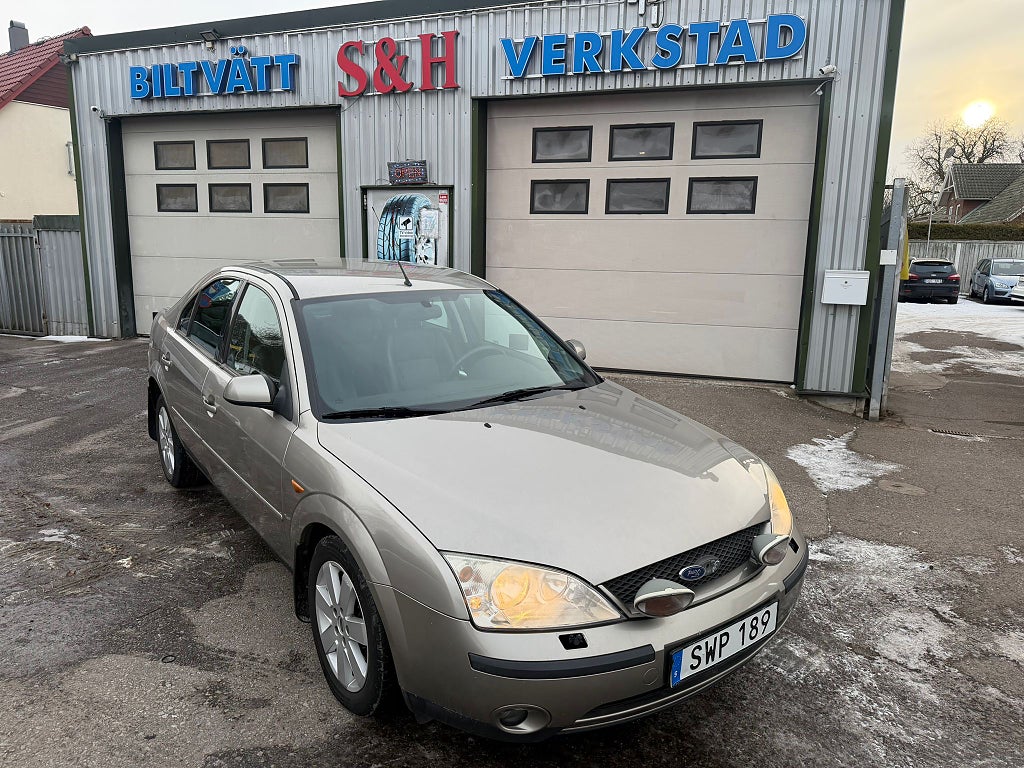 Ford Mondeo Halvkombi 2.0 Euro 4