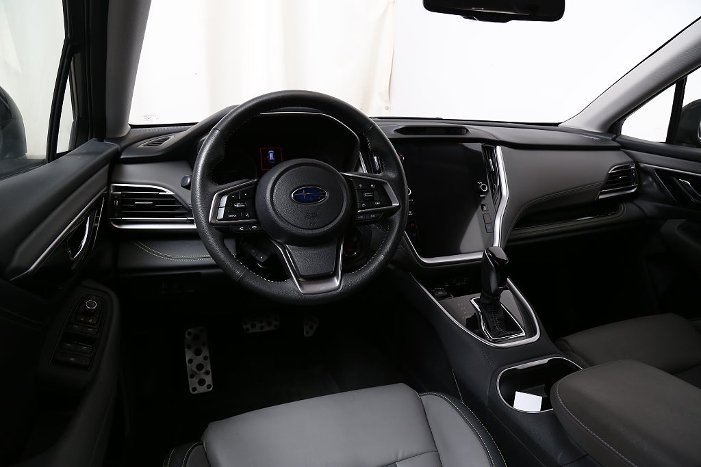 Subaru Outback 2,5 169hk XFuel Field AWD Aut StarTex Dragkrok 2021