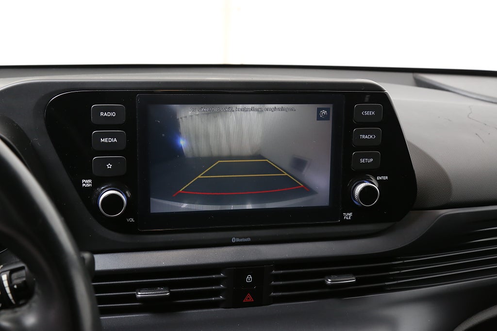 Hyundai i20 1,0 T-GDI 100hk Essential Aut Kamera Motorvärmare