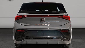 Cupra Born har en effekt på 150 kW (204 hästkrafter. 