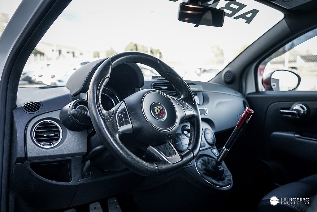 Abarth 595 1.4 Competizione 180hk / Sportavgas / SE SPEC