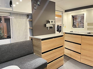 Husvagn-övrigt Adria ACTION 391 LH 11 av 20