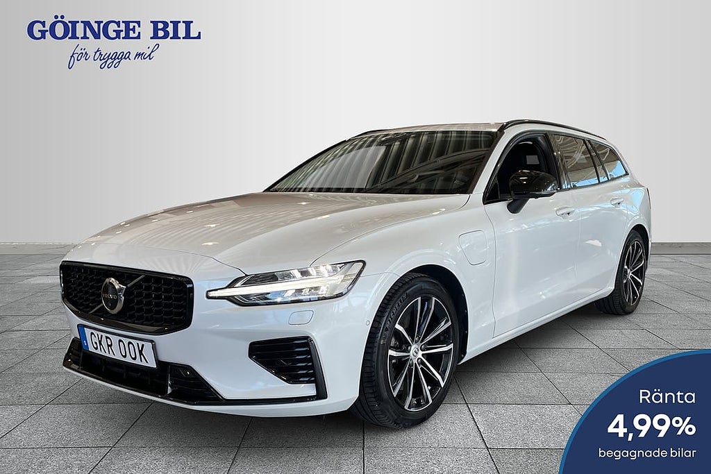 Volvo V60 Recharge T8 Plus Dark Drag/ H&K/ Panorama/ 360-...
