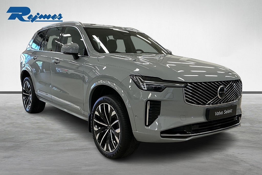 Volvo XC90 T8 Ultra Bright