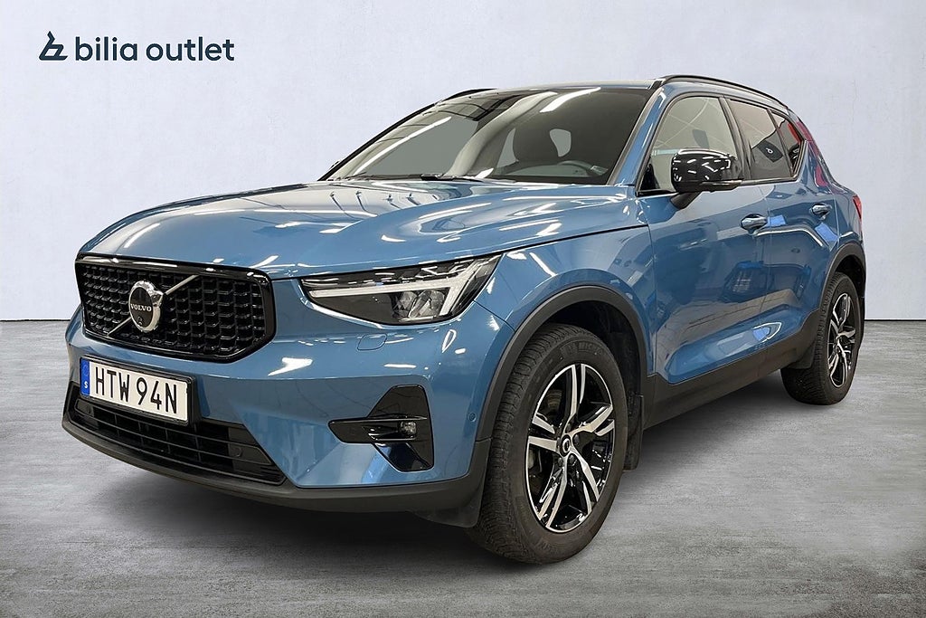 Volvo XC40 B3 DCT Plus Dark 163hk Drag 360°-kamera Navi Värmare