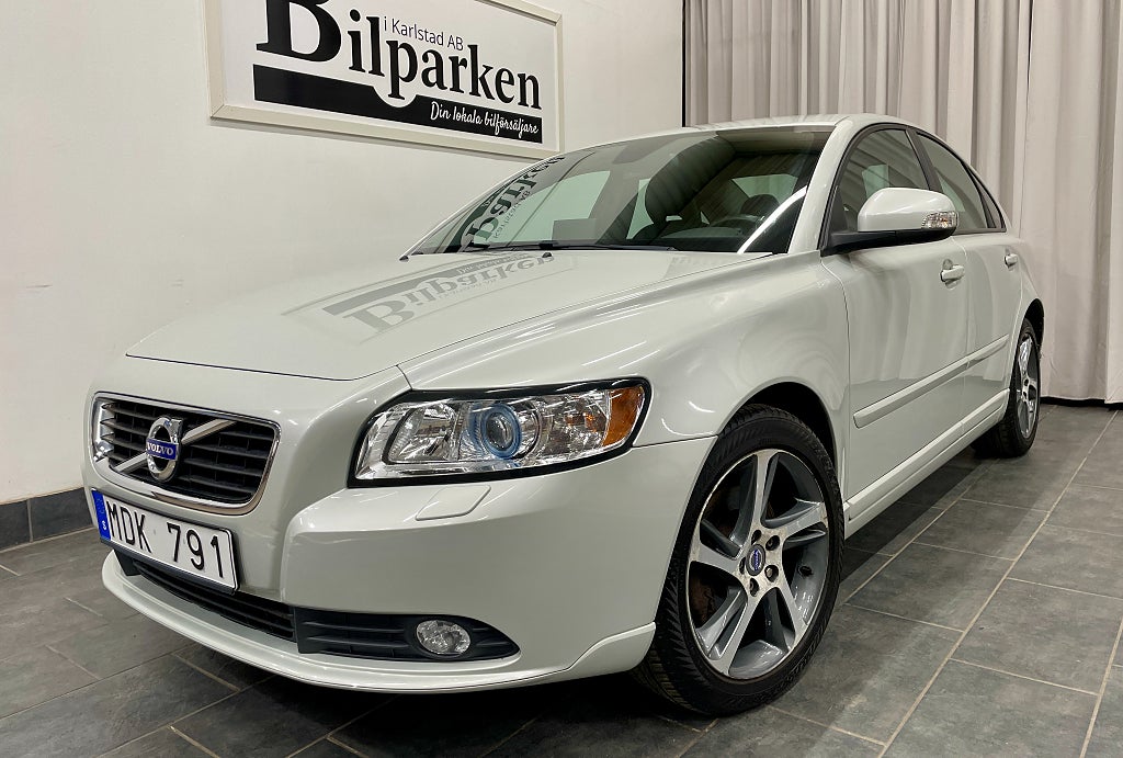 Volvo S40 D3 Momentum Classic Euro 5 150hk /LÅGMIL / GPS 