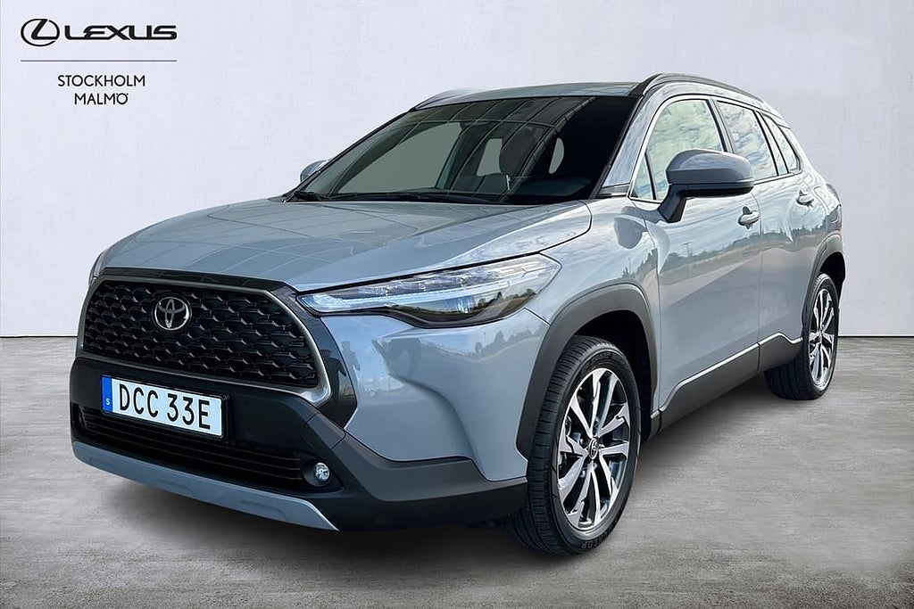 Toyota Corolla Cross Hybrid AWD-i Apple carplay Navigatio...