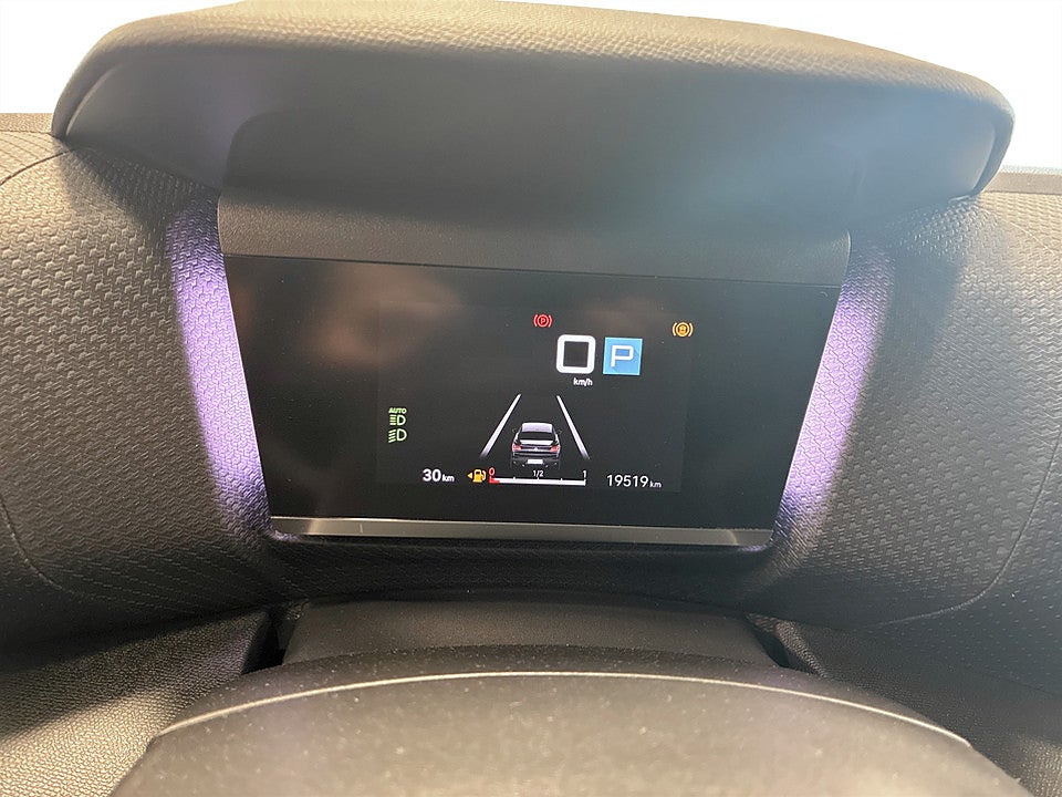 Bild på Citroën C4-X Shine 1.2 PT 130hk Aut B-KAMERA CARPLAY