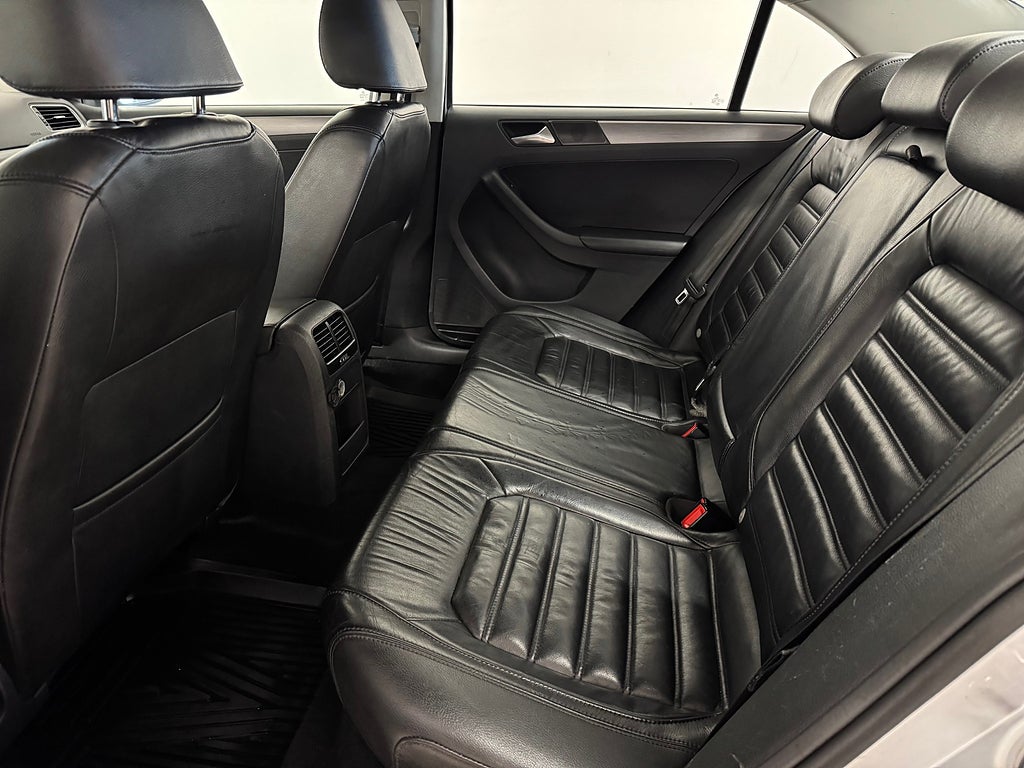 Volkswagen Jetta 2012 - miniatyr 7