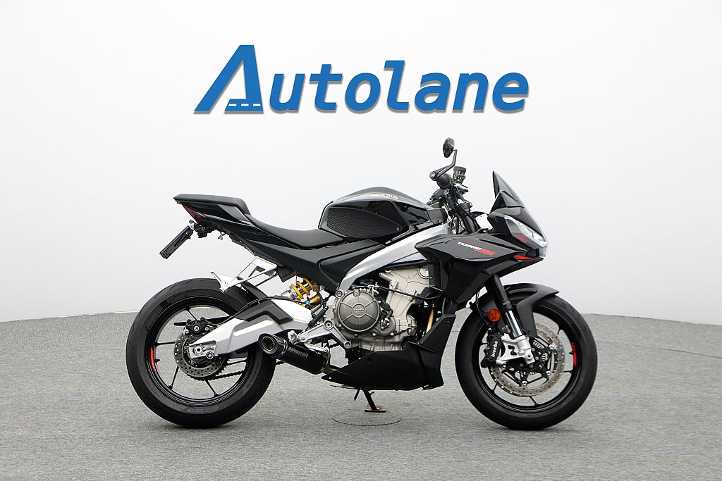 Aprilia Tuono 660 Factory *Endast 1-Ägare Nyservad Dominator
