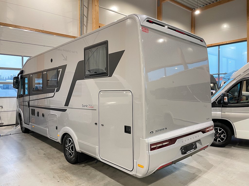 Adria Sonic Supreme 700 SL / Automat 180hk / ALDE / Taksäng - Adria