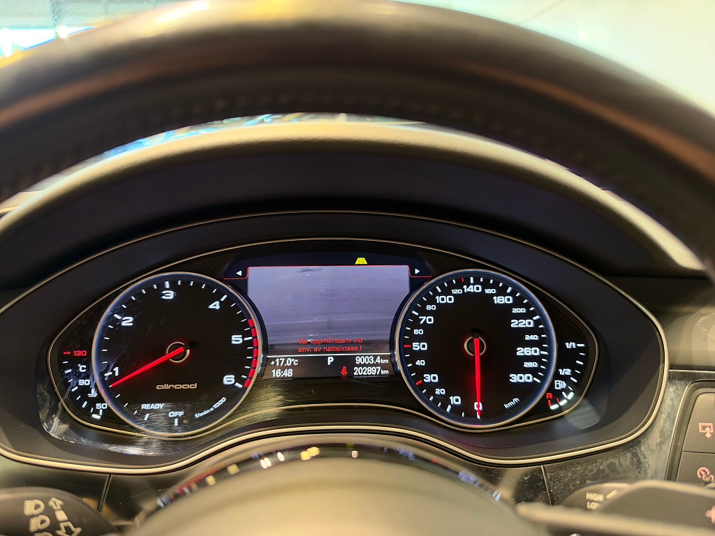 Audi A6 Allroad 2018 - miniatyr 10