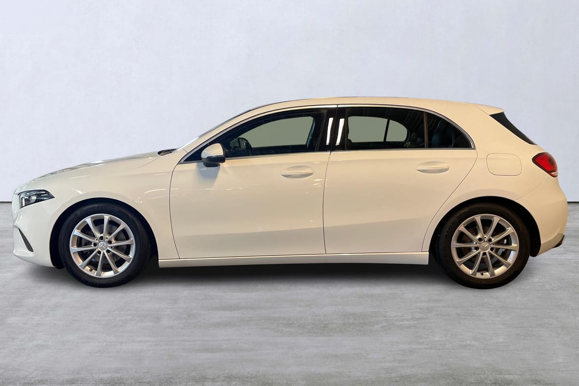 Mercedes-Benz A 180 2019, bild 2/45