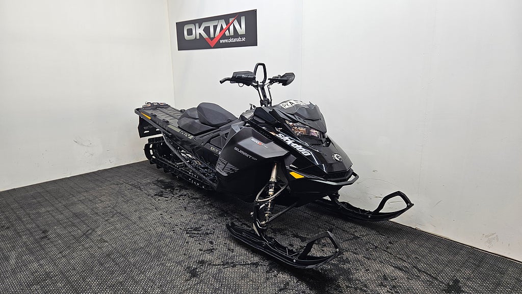 Ski-Doo Summit SP154 600