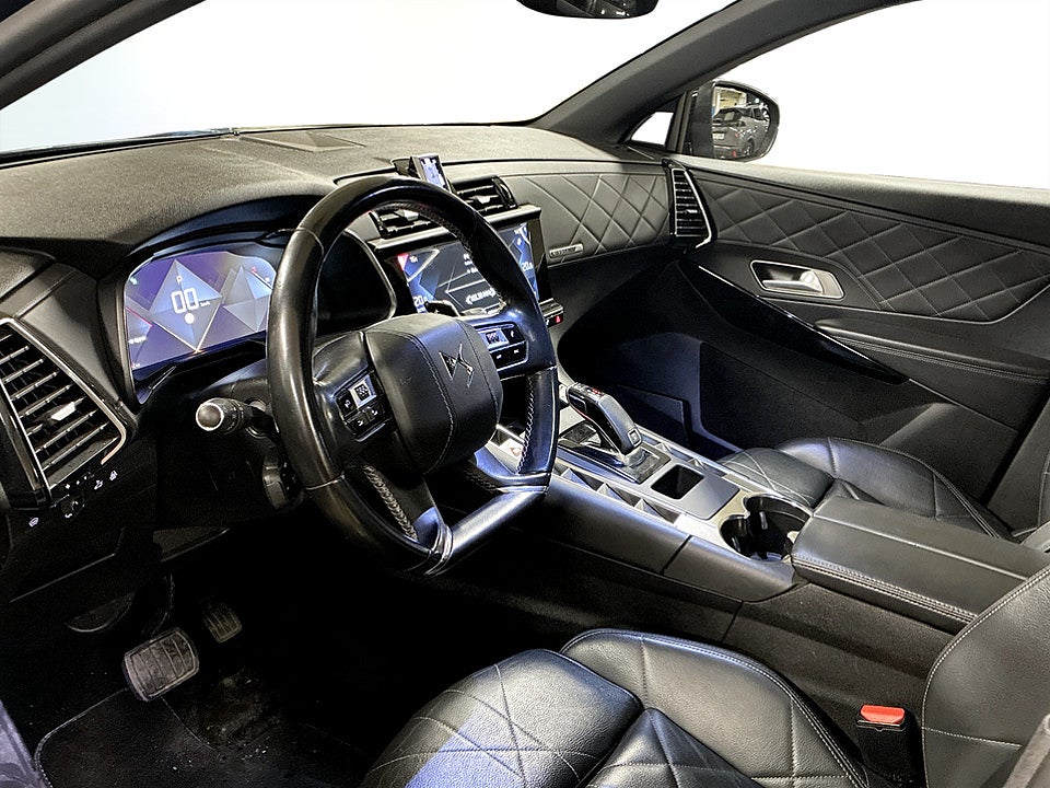 Bild på DS 7 Crossback Aventure 1.6 PT 180hk Aut CARPLAY