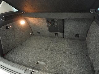 SUV Volkswagen Tiguan 13 av 27