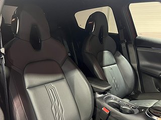 Halvkombi Nissan Juke 7 av 20