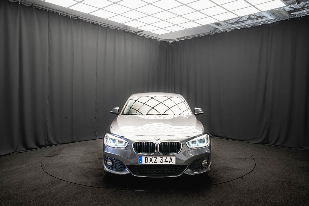BMW 120i M Sport LÄDER KAMERA HiFi 1-ÄGARE ADAP-LED 184hk