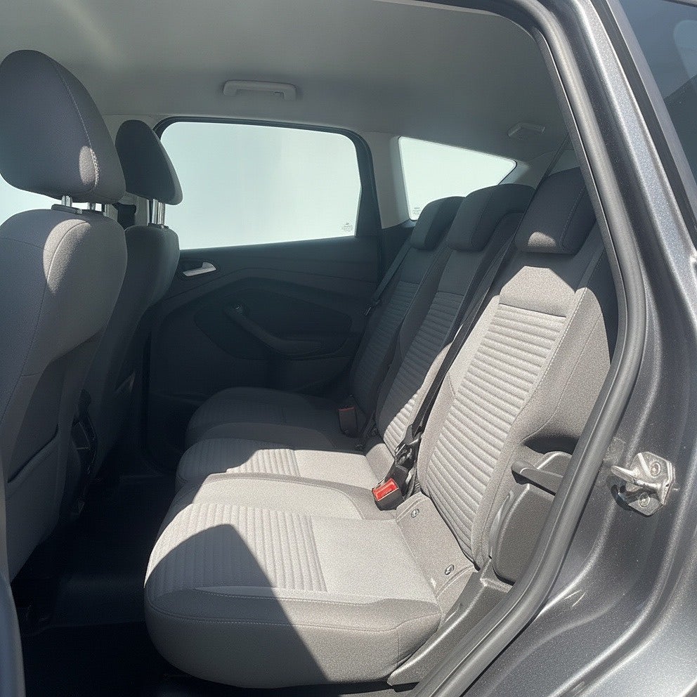 Ford C-Max Titanium - EN BRUKARE - 12 MÅN GARANTI