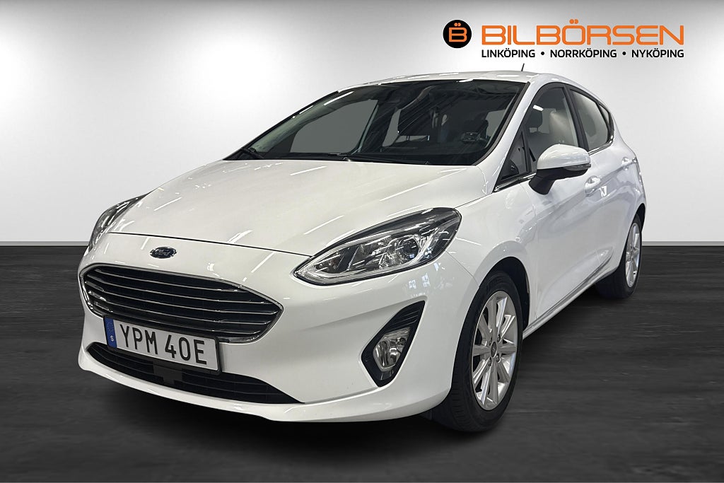 Ford Fiesta 5-Dörrar 1.0 EcoBoost Titanium (Rattvärme, Sensorer)