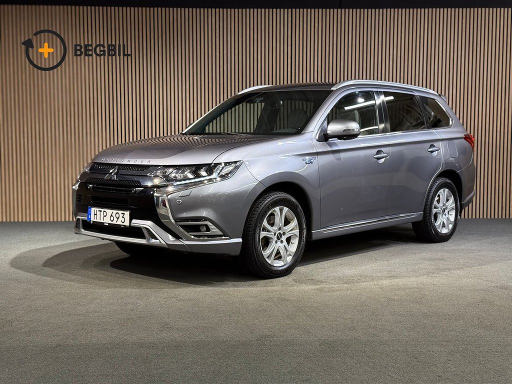 Mitsubishi Outlander PHEV AWD Business I Läder I Adaptiv farthållare I Dragkrok I AWD