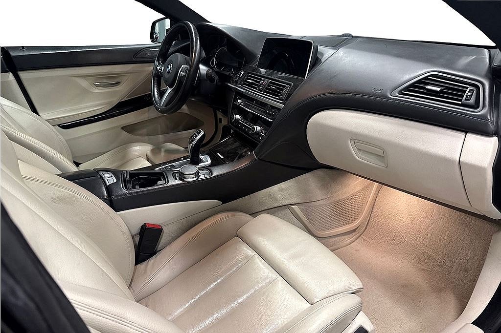 BMW 640 D xDrive M-Sport, 313hk, HUD, 2 brukare, Minnespkt, Taklucka