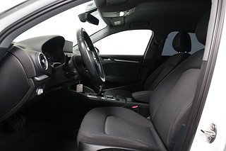 Halvkombi Audi A3 10 av 19