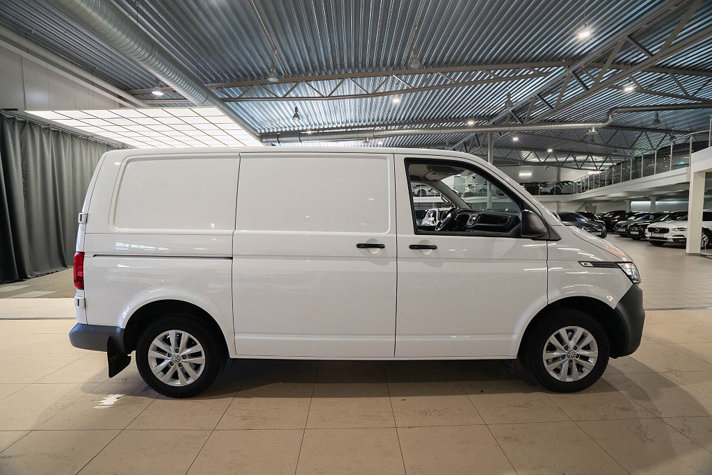 Volkswagen Transporter T30 TDI D-VÄRMARE DRAG CARPLAY MOMS 1-ÄGARE