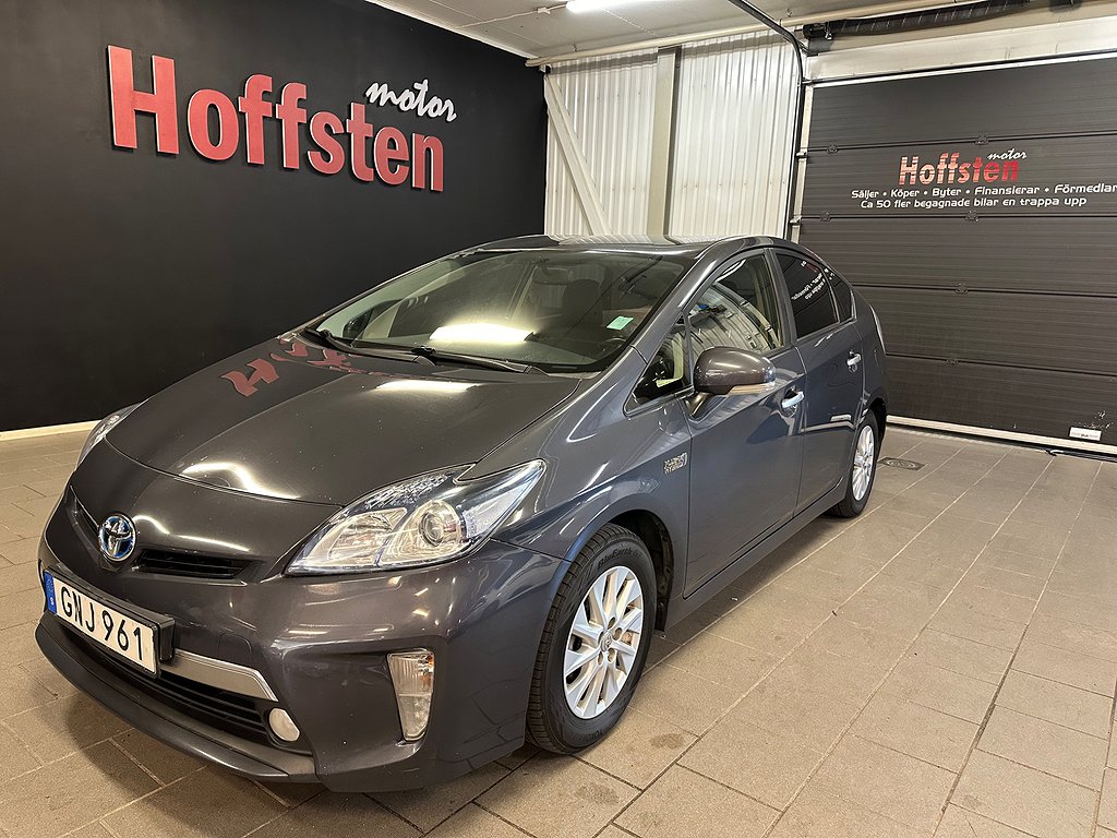 Toyota Prius Plug-in Hybrid 1.8 VVT-i + 3JM Plug-in CVT Euro 5