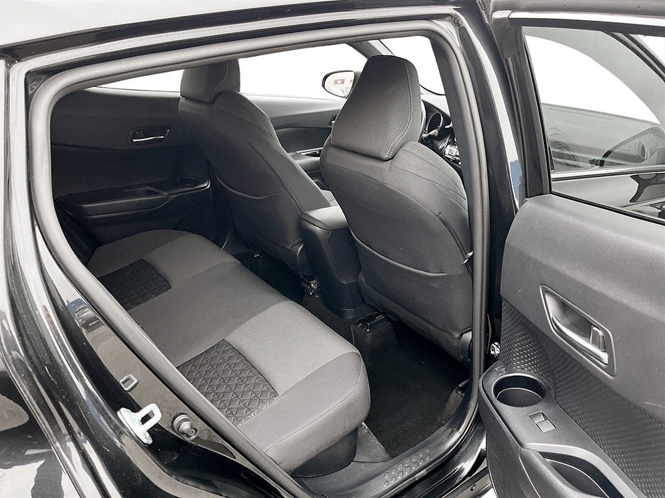 Bild på Toyota C-HR X-Edition Hybrid 122hk Aut - B-KAMERA, CARPLAY