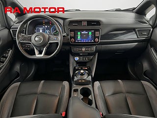 Halvkombi Nissan Leaf 11 av 14