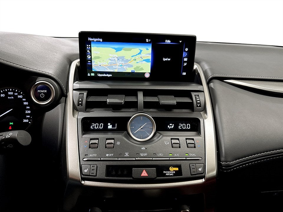 Bild på Lexus NX 300h 2.5 197hk Aut AWD - DRAG, B-KAMERA,1 ÄGARE