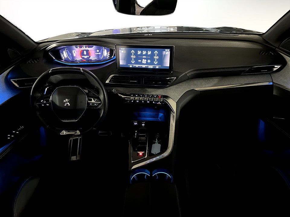 Bild på Peugeot 3008 GT 1.2 PT 130hk Aut NAVI CARPLAY