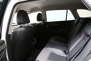 Kombi Subaru Outback 23 av 25