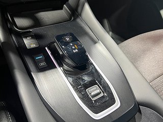 SUV Nissan Qashqai 12 av 20