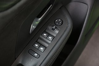 SUV Opel Mokka-e 14 av 23