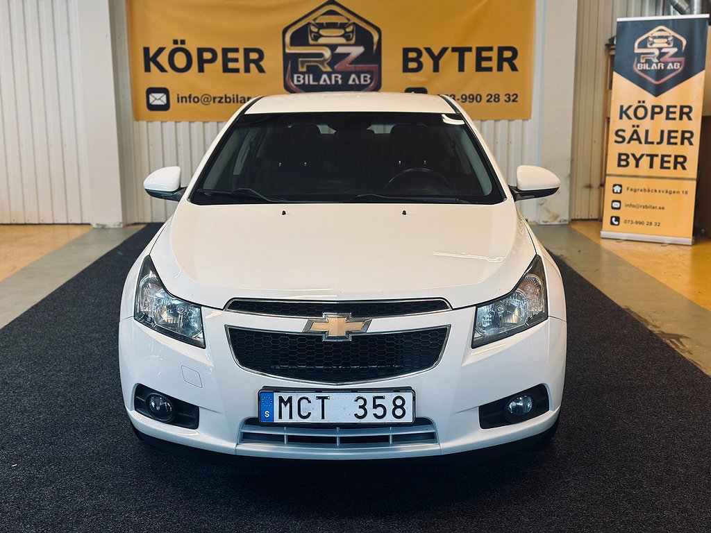 Chevrolet Cruze Halvkombi 1.8 Euro 5 1 ägare