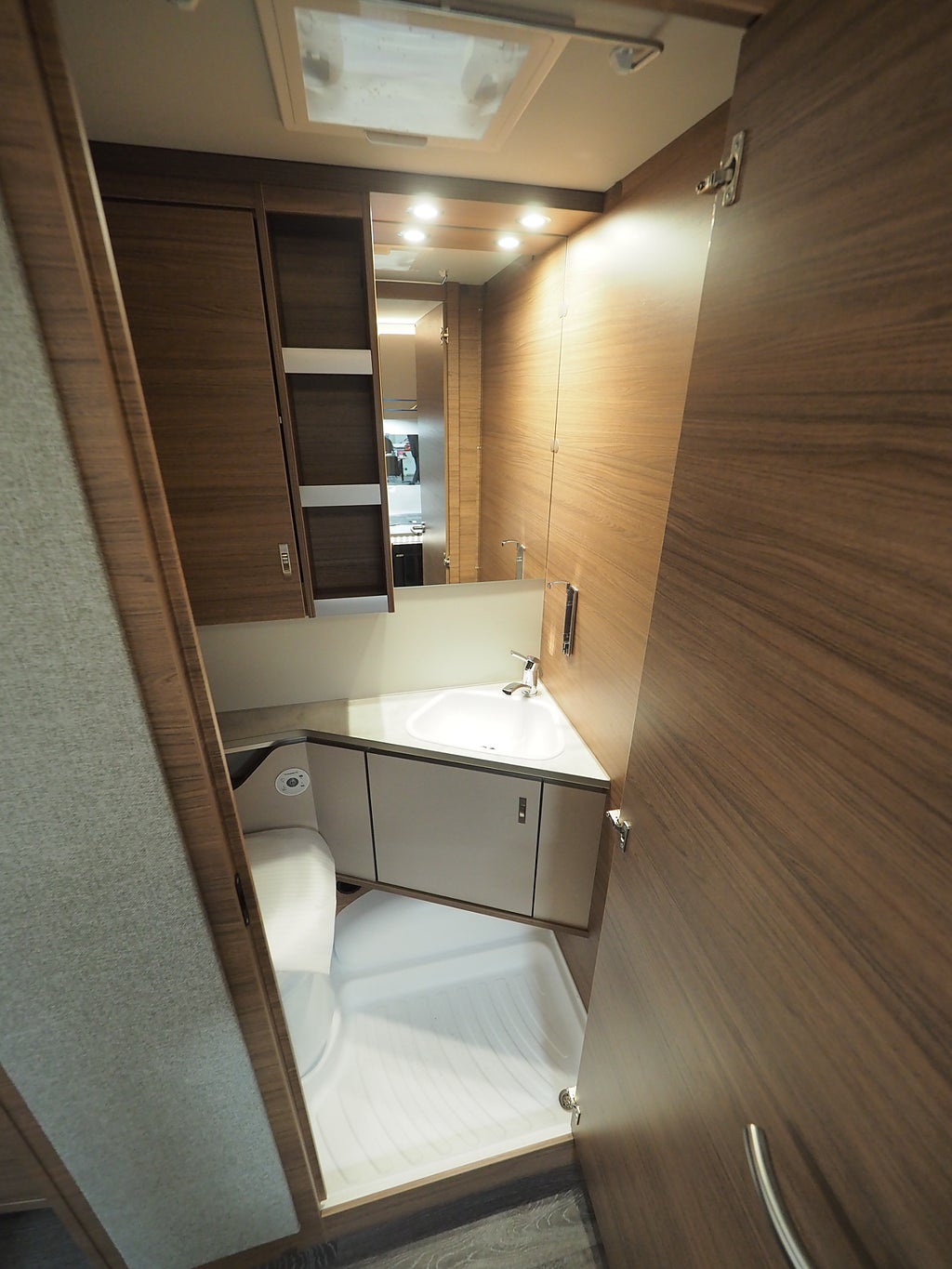 Knaus Sport 500 EU Design-paket I Golvvärme