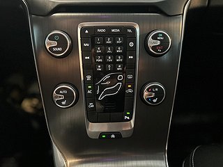 Volvo V40 D3 Momentum SoV/Dragkrok/P-sensorer/Nyservad/BT