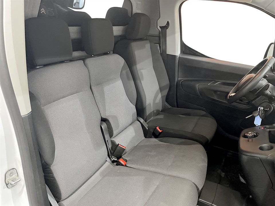 Bild på Citroën Berlingo Business Premium 1.5 BHDi 130hk Aut L1 B-KAMERA CARPLAY
