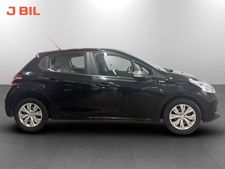 Bild på Peugeot 208 1.2 VTi 82hk - P-SENSORER BAK