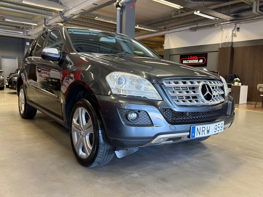 Mercedes-Benz ML 2010 - miniatyr 5