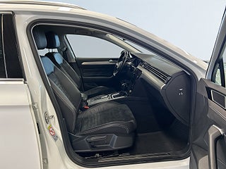 Volkswagen Passat Sportscombi 2.0 TDI 4M Drag/Kamera/D&M-Värmare/S&V-Däck – bild 10