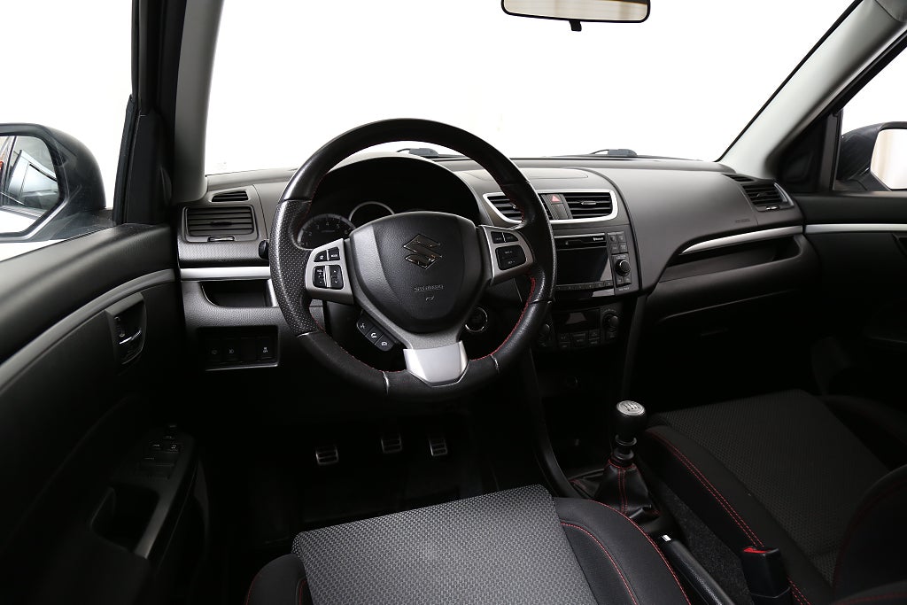 Suzuki Swift 1,6 Sport 136hk 5-D 2016