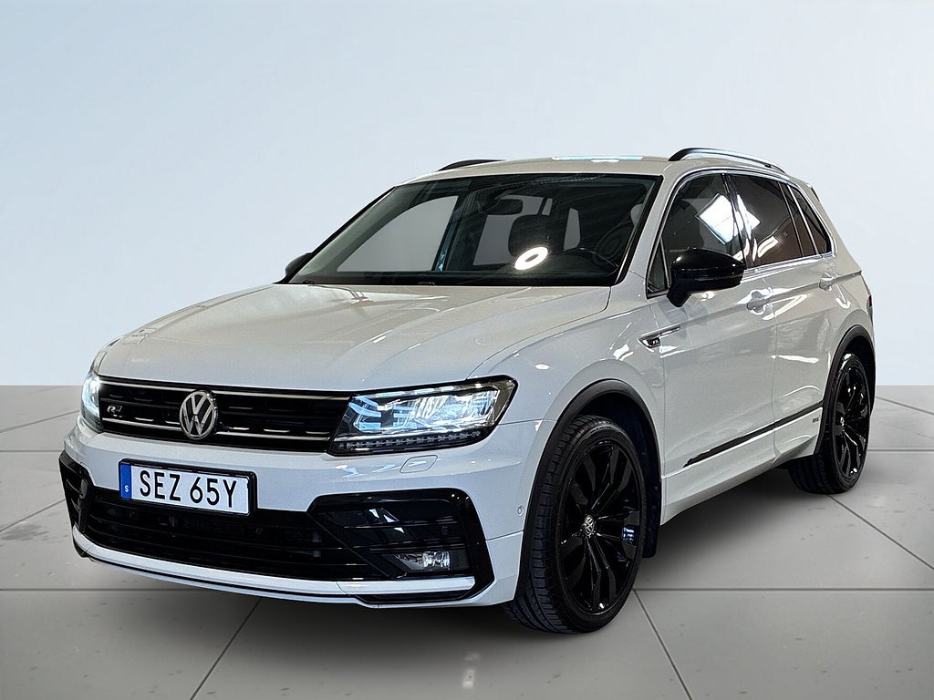 Volkswagen Tiguan 2.0 TSI OPF 4M R-Line Black Drag Värmare Kamera S&Vhjul