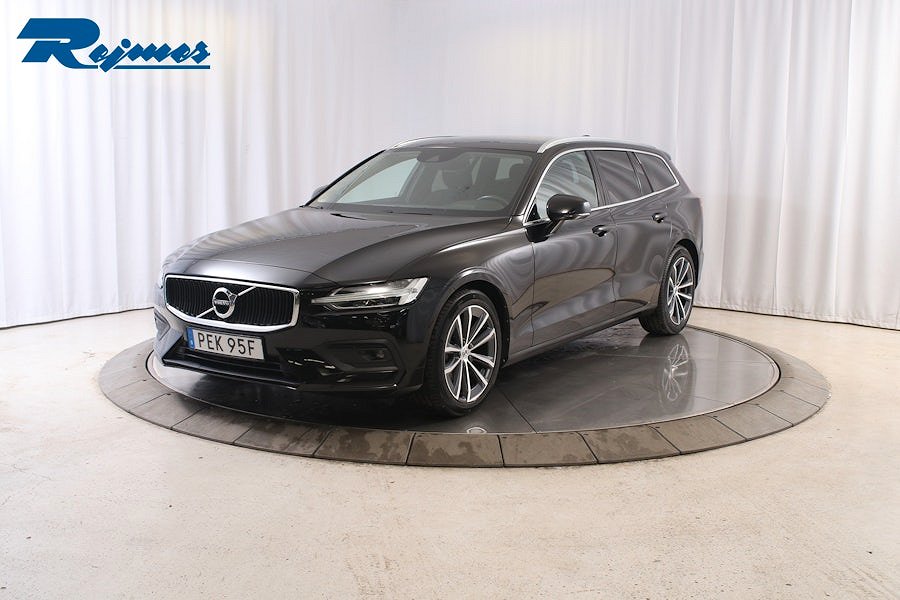 Volvo V60 B4 Diesel Momentum Advanced SE